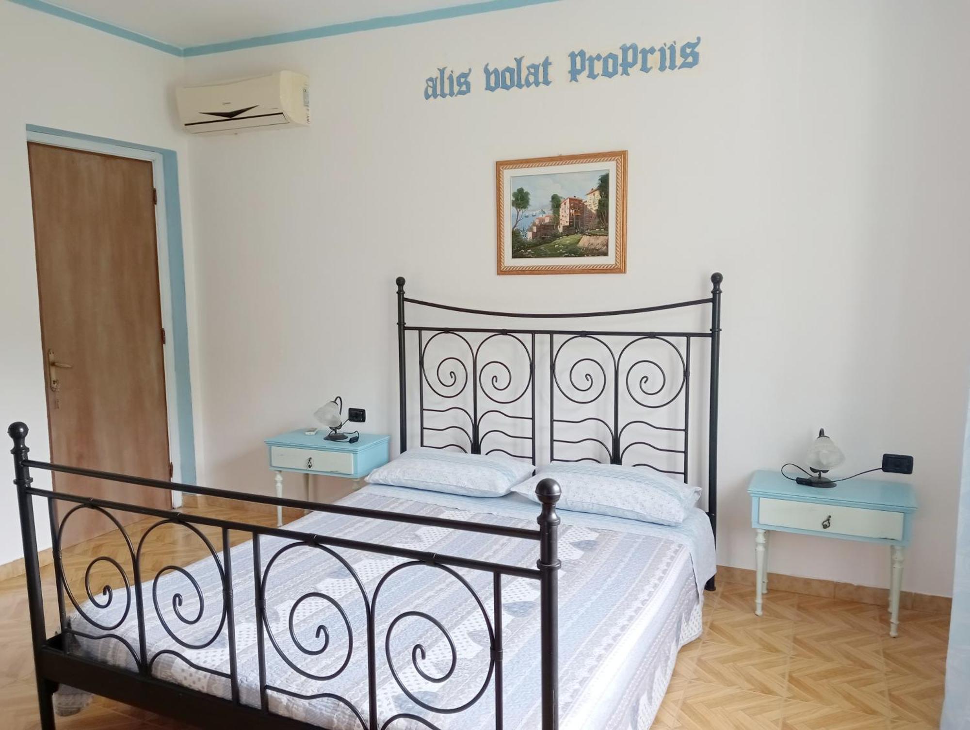 Casa de hóspedes D'ogliastra, 2*